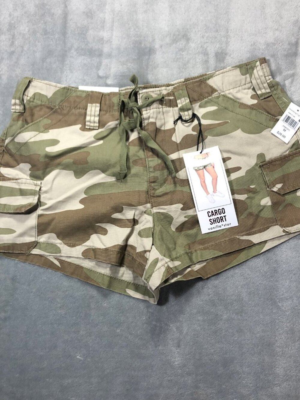 Vanilla Star Camo Cargo Shorts - Drawstring, 6 Pockets, Size Junior M - NWT